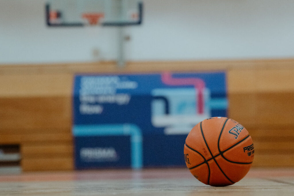 BAURADO UniRiesen ersatzgeschwächt klar unterlegen